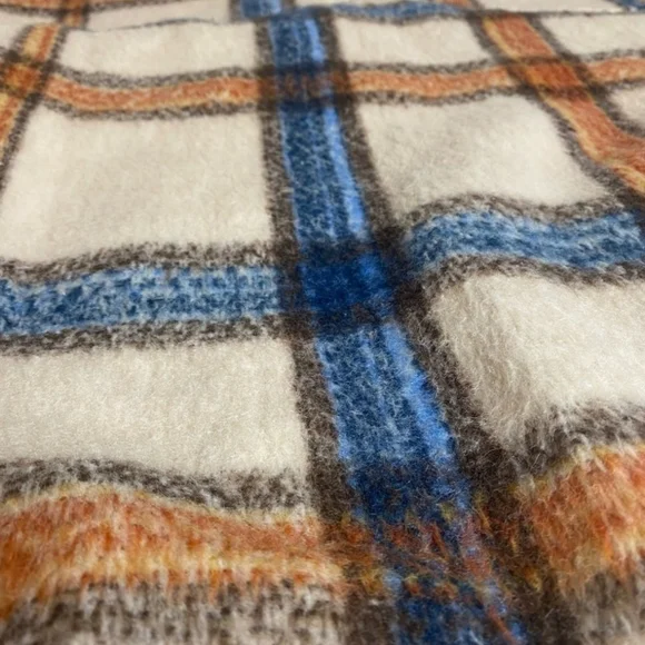 NEW POL PLAID SHACKET - Picture 7 of 16